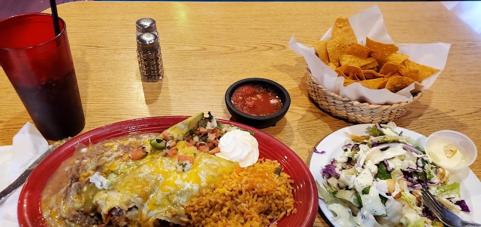 Menu page with Mexican combination plates.